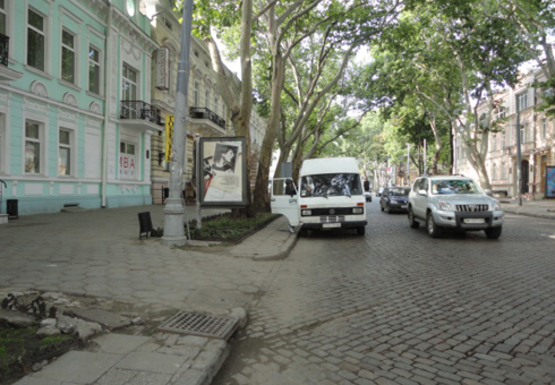 Фото рекламної площини за адресою Пушкинская ул., 25