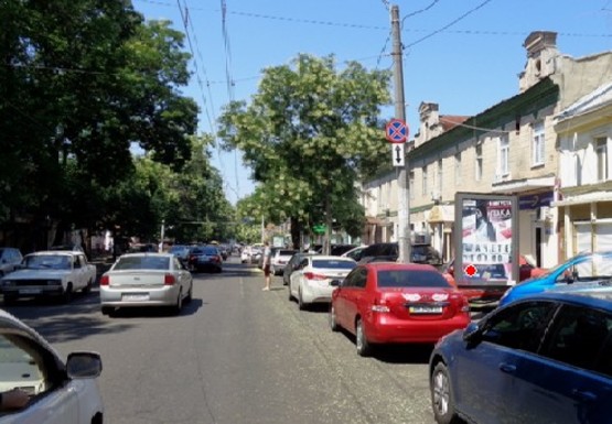 Фото рекламної площини за адресою Успенская ул., 64