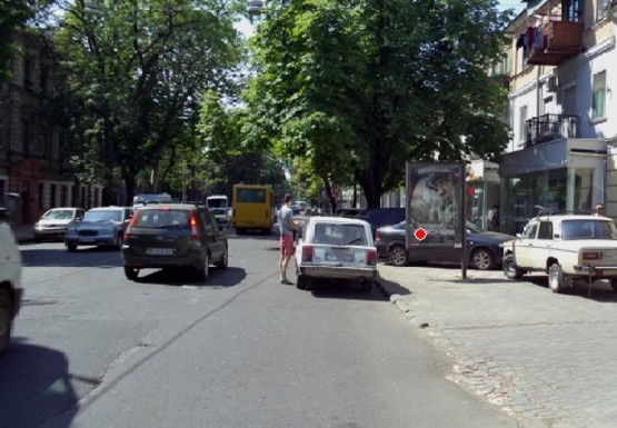 Фото рекламної площини за адресою Екатерининская ул., 60