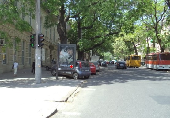 Фото рекламної площини за адресою Жуковского ул., 15 - Пушкинская ул.