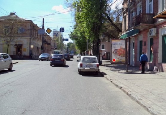 Фото рекламної площини за адресою Канатная ул. - Пантелеймоновская ул.