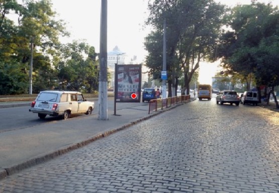 Фото рекламної площини за адресою Итальянский б-р., 8