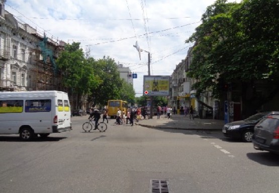 Фото рекламної площини за адресою М. Арнаутская ул. - Екатерининская ул.,87