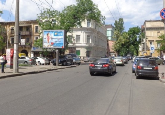 Фото рекламної площини за адресою Канатная ул. - Жуковского ул.