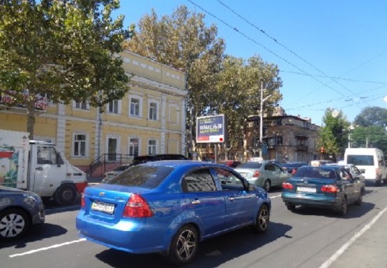 Фото рекламної площини за адресою Б.Арнаутская ул., 55 - Ришельевская ул.