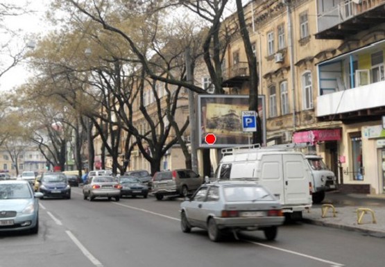 Фото рекламної площини за адресою Троицкая ул., 52