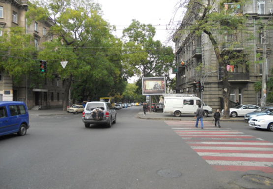 Фото рекламной плоскости по адресу Осипова ул. - Успенская ул., 25