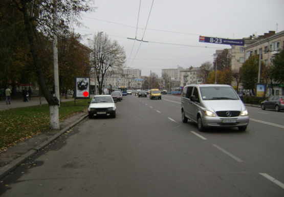 Фото рекламной плоскости по адресу Коцюбинского ул. (возле  церкви)