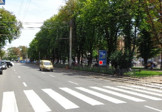 Фото рекламной плоскости по адресу Пирогова ул. [№7] (сквер)