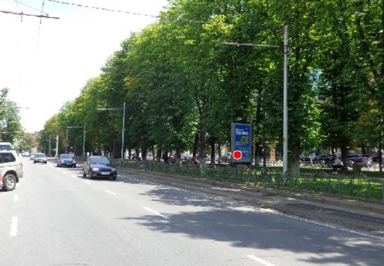 Фото рекламної площини за адресою Пирогова ул. [№11] (сквер)