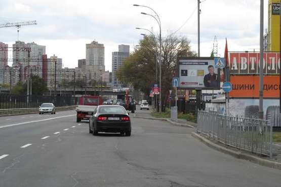 Фото рекламной плоскости по адресу Миколи Грінченка вул., 18