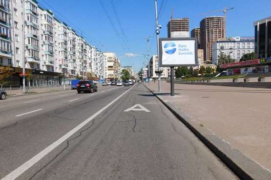 Фото рекламної площини за адресою Велика Васильківська вул., 103