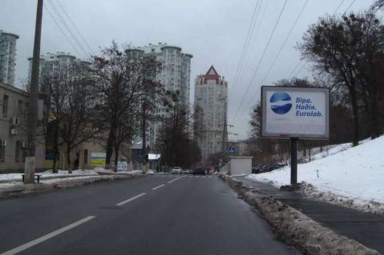 Фото рекламної площини за адресою Генерала Шаповала вул., напроти буд. 22/14