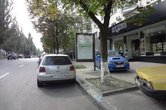 Фото рекламной плоскости по адресу Лесі Українки бульв., 12