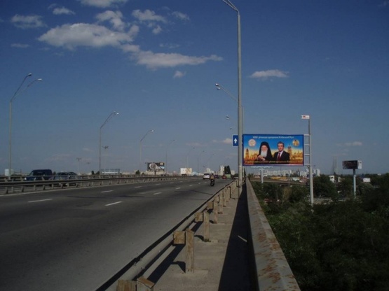 Фото рекламної площини за адресою Саперно-Слободская, 31,выезд