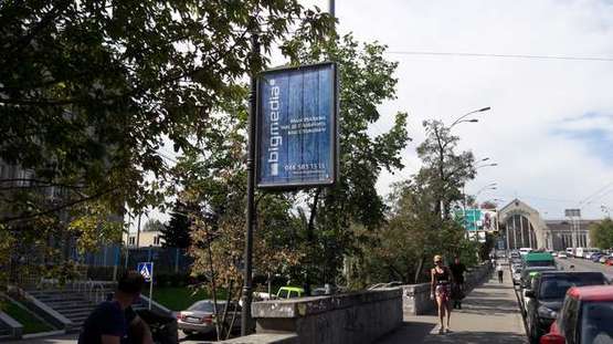 Фото рекламної площини за адресою Симона Петлюри вул., 25