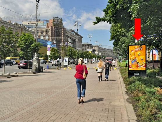 Фото рекламной плоскости по адресу Крещатик ул., 29, в сторону Независимости пл.