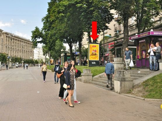 Фото рекламной плоскости по адресу Крещатик ул., 30, в сторону Независимости пл.