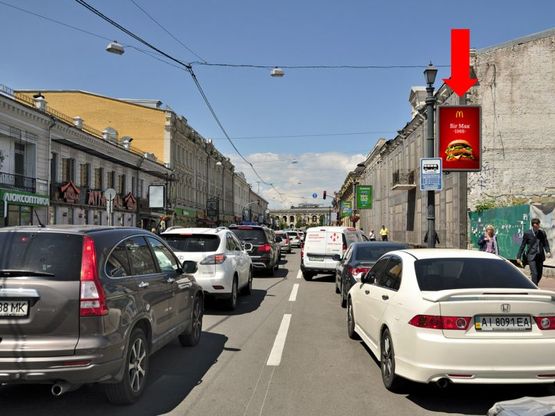 Фото рекламной плоскости по адресу Сагайдачного ул., 12, в сторону Контрактовая пл.