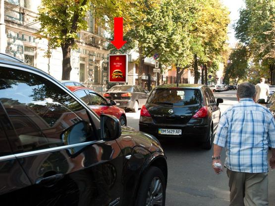 Фото рекламной плоскости по адресу Ярославов Вал ул., 36, в сторону Владимирская ул.