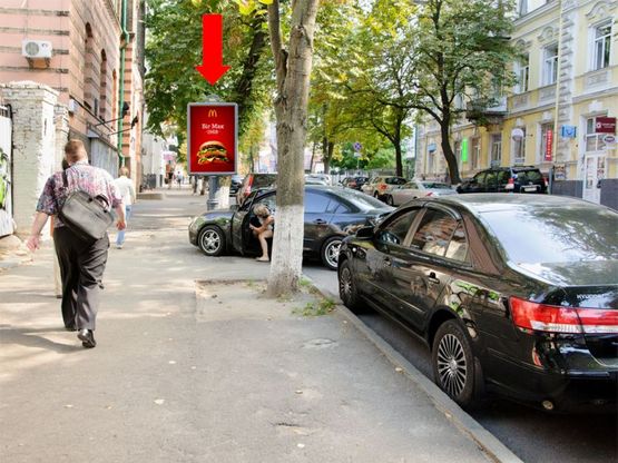 Фото рекламной плоскости по адресу Ярославов Вал ул., 42, в сторону Владимирская ул.