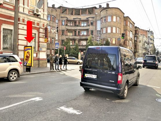 Фото рекламной плоскости по адресу Б. Житомирская ул., 15 / Стрелецкая, светофор, в сторону Львовская пл.