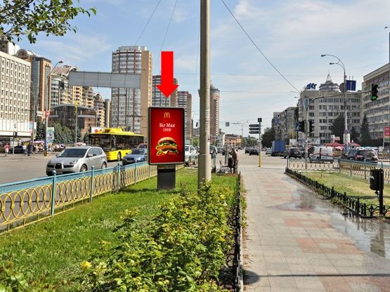 Фото рекламной плоскости по адресу Украинки бул., 19, (бульвар), возле магазина "Антошка"