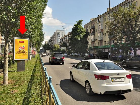 Фото рекламной плоскости по адресу Украинки бул., 16, (бульвар)