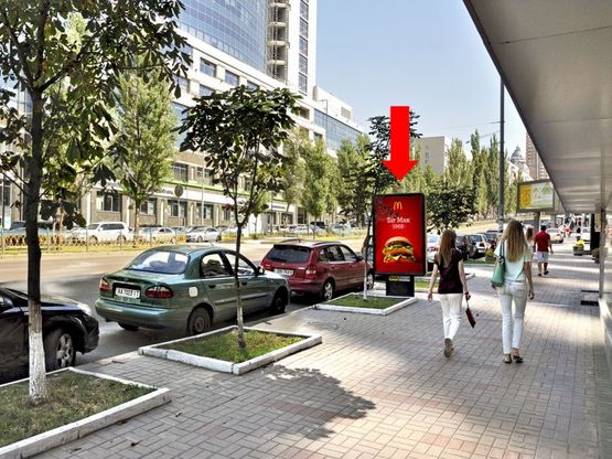 Фото рекламной плоскости по адресу Украинки бул., 4