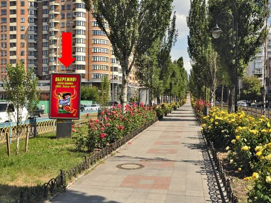 Фото рекламной плоскости по адресу Украинки бул., 7/ 9, (бульвар)