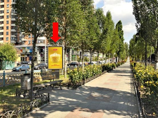 Фото рекламної площини за адресою Украинки бул., 7-Б, (бульвар)