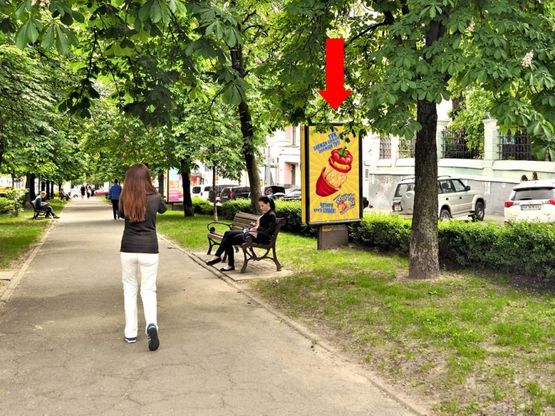 Фото рекламной плоскости по адресу Антоновича ул. (бывш. Горького ул.), 2/7