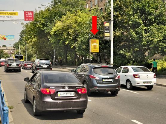 Фото рекламної площини за адресою Алмазова ул. (бывш. Кутузова ул.), 1