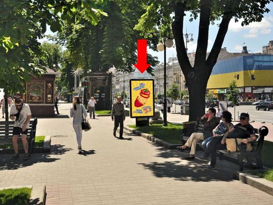 Фото рекламной плоскости по адресу Крещатик ул., 23