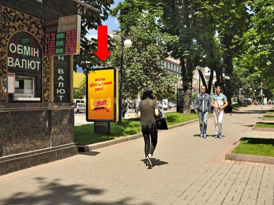 Фото рекламной плоскости по адресу Крещатик ул., 27-А