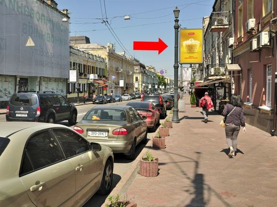 Фото рекламної площини за адресою Сагайдачного ул., 4, в сторону Контрактовая пл.