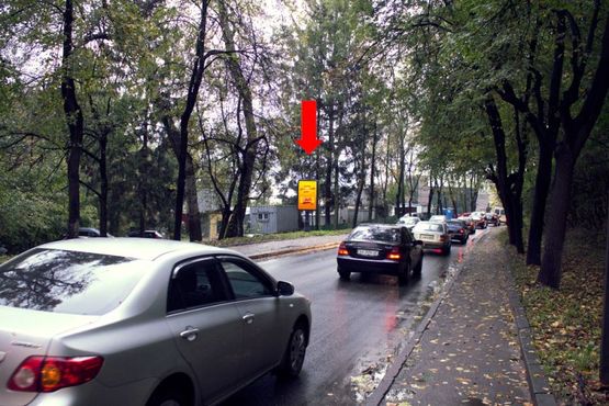 Фото рекламной плоскости по адресу Парковая дорога ул., возле ночного клуба "Данте парк", в сторону Первозванного пл.