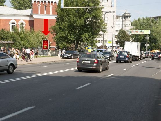 Фото рекламної площини за адресою Грушевского ул., возле ст. м. "Арсенальная", в сторону Славы пл.