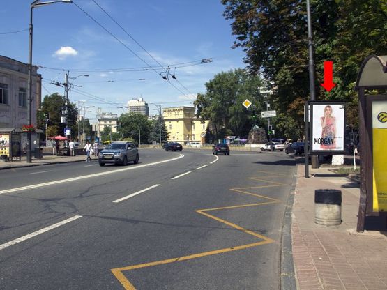 Фото рекламной плоскости по адресу Мазепы ул., 3, ст. м. "Арсенальная", в сторону ул. Грушевского