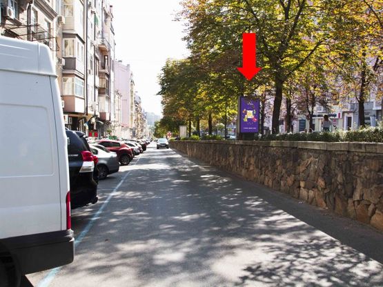 Фото рекламної площини за адресою Антоновича ул. (бывш. Горького ул.), 1, в сторону ул. Саксаганского