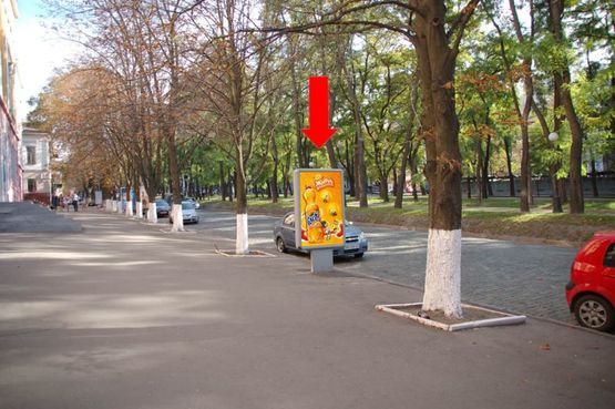 Фото рекламной плоскости по адресу Яворницкого пр. (бывш. Маркса пр.), 36