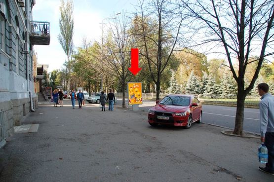 Фото рекламної площини за адресою Яворницкого пр. (бывш. Маркса пр.), 19 / Гагарина пр., Горная Академия