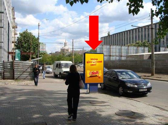 Фото рекламной плоскости по адресу Яворницкого пр. (бывш. Маркса пр.), 74