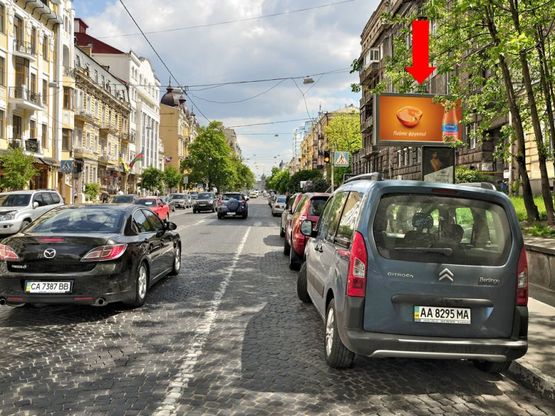 Фото рекламної площини за адресою Хмельницкого ул., 37А, в сторону Владимирская ул.