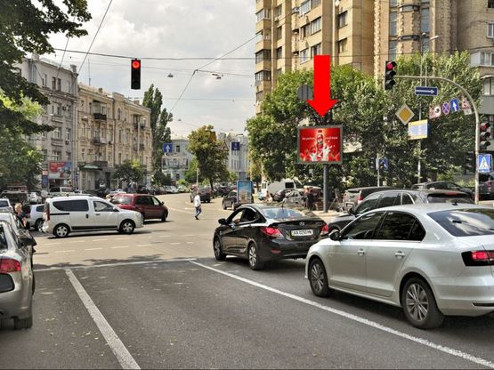 Фото рекламной плоскости по адресу Саксаганского ул./ Тарасовская ул., в сторону Победы пл.