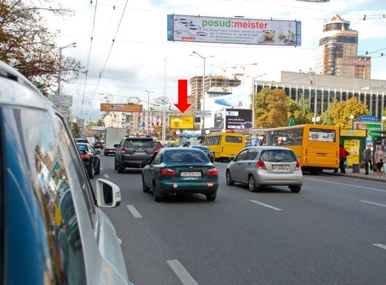 Фото рекламной плоскости по адресу Б. Васильковская ул. (бывш. Красноармейская ул.), в сторону Коновальца ул. (бывш. Щорса ул.), ст. м. "Палац Украина"