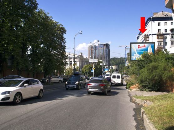 Фото рекламной плоскости по адресу Коновальца ул. (бывш. Щорса ул.) / Предславинская ул., в сторону Б. Васильковская ул.