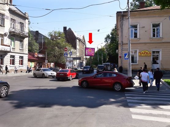 Фото рекламной плоскости по адресу Руставели ул., 38, возле рынка "Стрыйский", в центр