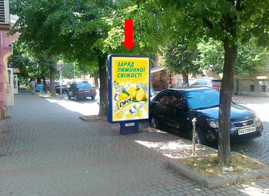 Фото рекламной плоскости по адресу Мудрого Я. ул., возле магазина "Золото"