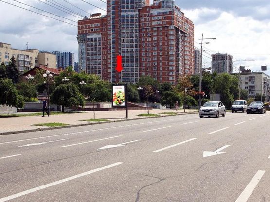 Фото рекламной плоскости по адресу Б. Васильковская ул., напротив д. 124, в сторону ст. м. "Лыбедская"